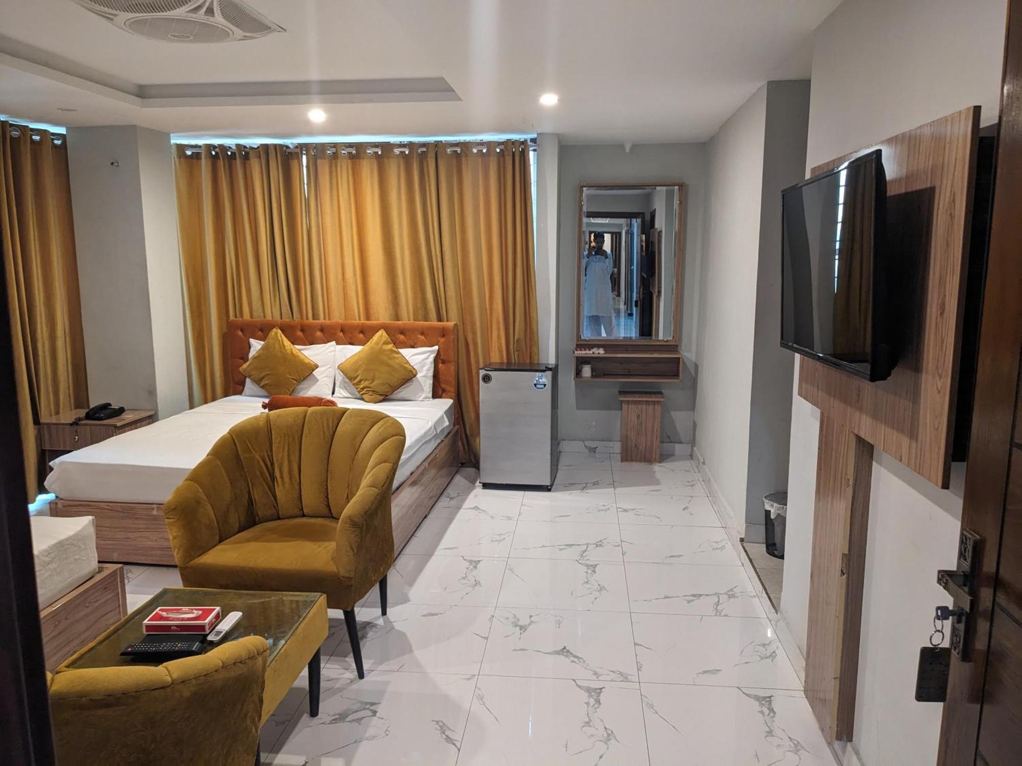 Nueva Hotel Ισλαμαμπάντ Εξωτερικό φωτογραφία