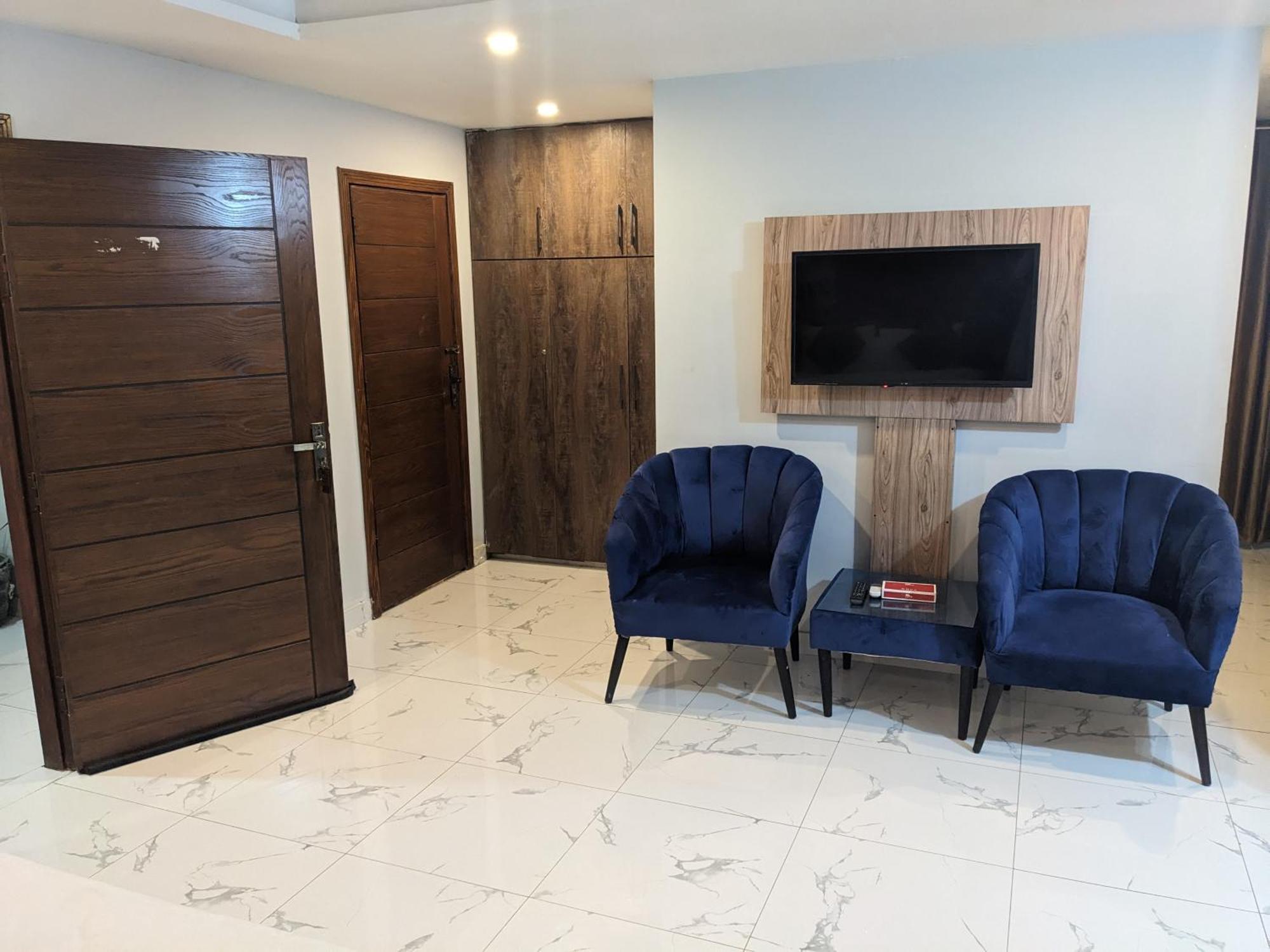 Nueva Hotel Ισλαμαμπάντ Εξωτερικό φωτογραφία
