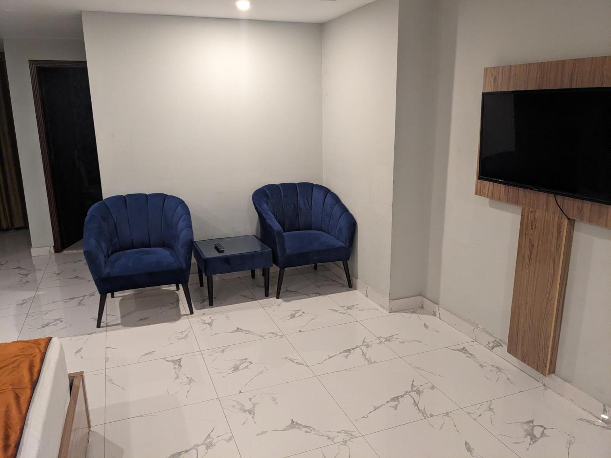 Nueva Hotel Ισλαμαμπάντ Εξωτερικό φωτογραφία
